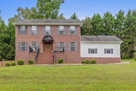 57 Bridges Ln, La Fayette, GA 30728