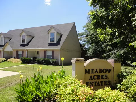 7520 Eric Dr, Chattanooga, TN 37421 photo 1