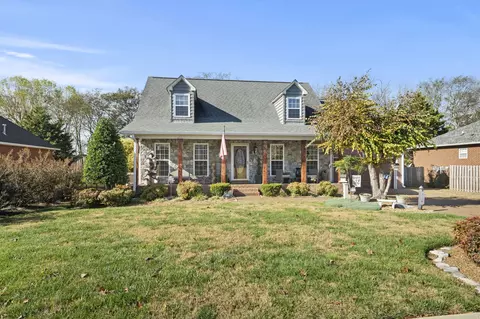 157 Putter Point Dr, Gallatin, TN 37066