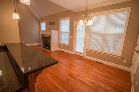 1117 Renas Ter, Chattanooga, TN 37421 photo 17