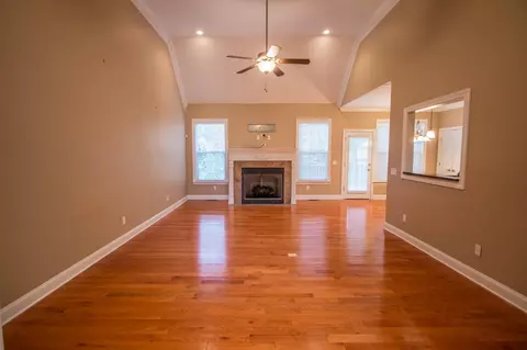 1117 Renas Ter, Chattanooga, TN 37421 photo 2