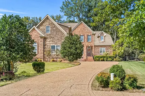 1007 Carlyle Ct, Hendersonville, TN 37075