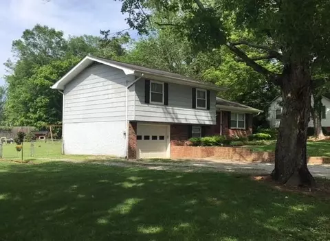 9503 Ocoee St, Ooltewah, TN 37363 photo 2