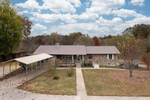8880 N Ga Hwy 301, Trenton, GA 30752