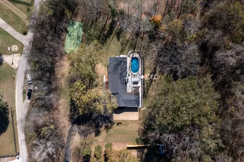 270 Hurt Rd, Hendersonville, TN 37075