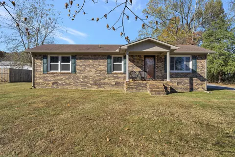 23 Mcalister Rd, Fayetteville, TN 37334