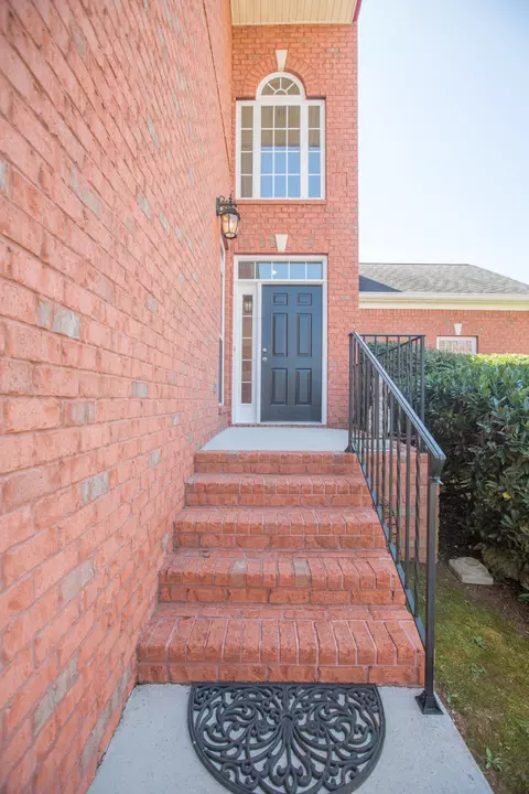 8278 Double Eagle Ct, Ooltewah, TN 37363 photo 2