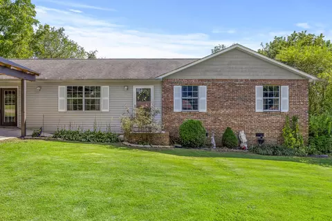 151 Lake Hills Ln, Spring City, TN 37381