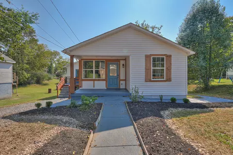 114 Brooks Aly, Clarksville, TN 37040