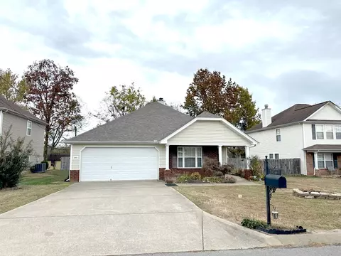 1246 Lasalle Dr, Smyrna, TN 37167