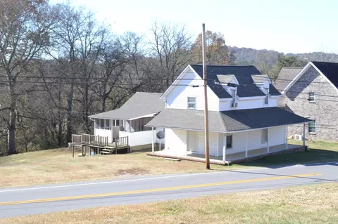 244 Main St, Prospect, TN 38477 photo 3