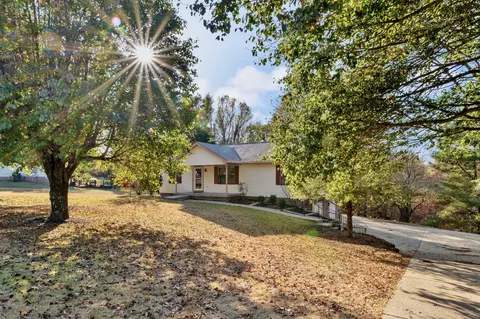 102 Dogwood Hills Ct, Mount Juliet, TN 37122