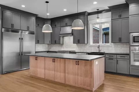 80 Brookwood Ter # B, Nashville, TN 37205