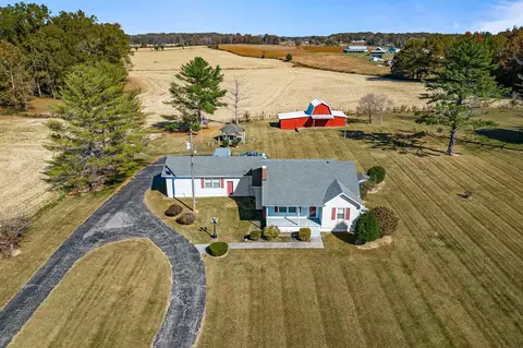 4232 Old Nashville Hwy, Mcminnville, TN 37110