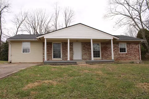 101 Peggy Dr, Clarksville, TN 37042