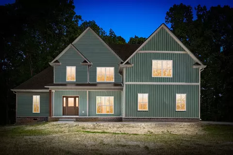 4253 Cumberland City Rd, Clarksville, TN 37042