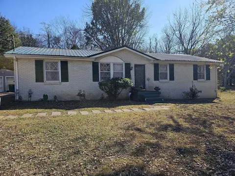955 Heil Quaker Ave, Lewisburg, TN 37091