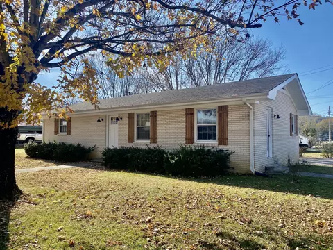 120 S Mill St, Dowelltown, TN 37059