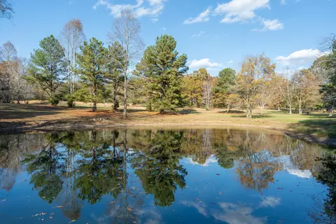 1823 Fortner Rd, Dickson, TN 37055