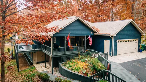 215 Anne Rd, Monterey, TN 38574