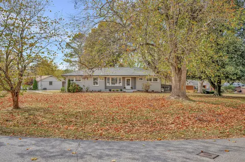 5001 Montclair Dr, Nashville, TN 37211