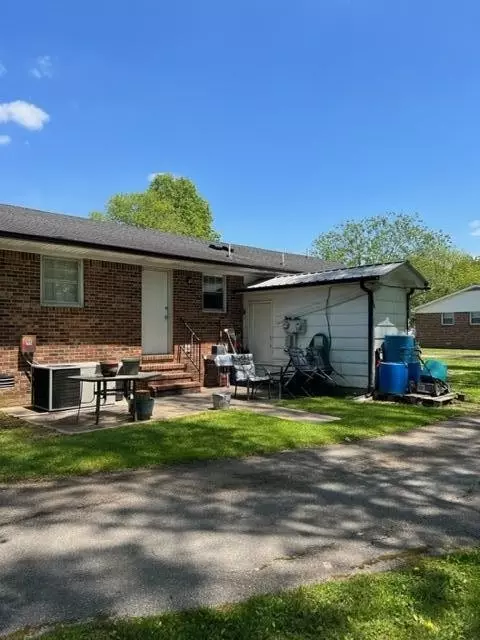 141 Nicole St, Morrison, TN 37357 photo 2