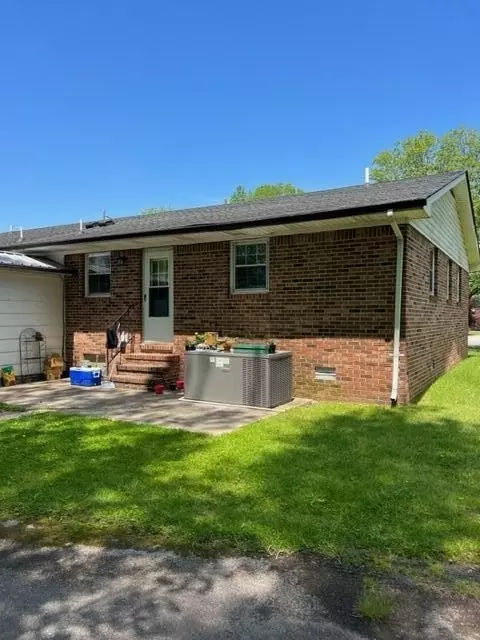 141 Nicole St, Morrison, TN 37357 photo 3