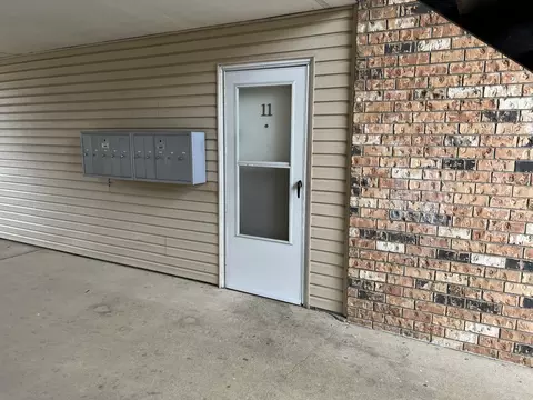370 Wallace Rd E #B11, Nashville, TN 37211