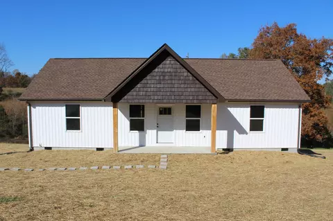 1129 Coolidge Rd, Lafayette, TN 37083