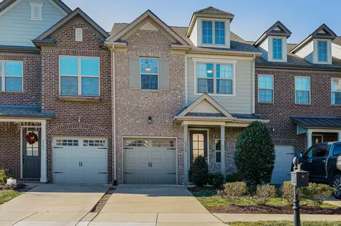 2568 Wellesley Square Dr, Thompsons Station, TN 37179
