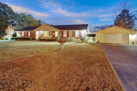115 Foxland Dr, Smyrna, TN 37167
