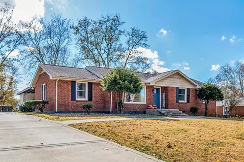 2413 Ridgeland Dr, Nashville, TN 37214