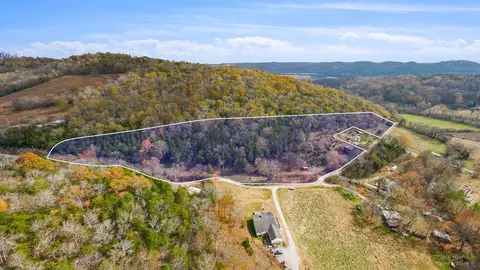 308 Pumpkin Hollow Rd, Liberty, TN 37095