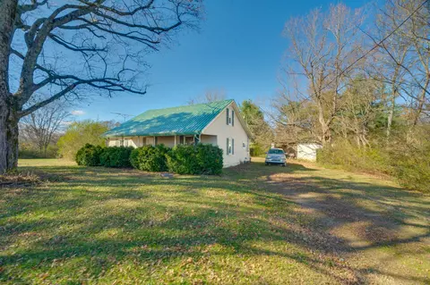 3036 York Rd, Pleasant View, TN 37146