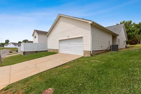 137 Dimaggio Dr, Springfield, TN 37172 photo 35