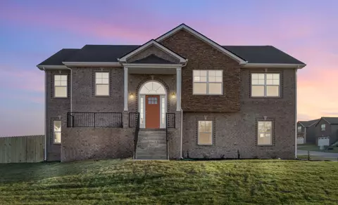 180 Anderson Pl, Clarksville, TN 37042