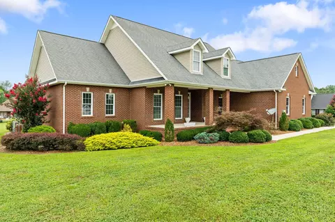 545 Pickney Rd, Winchester, TN 37398