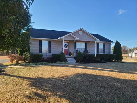 15 Prokesh Rd, Leoma, TN 38468