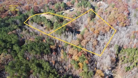 2299 Thompson School Rd, Camden, TN 38320
