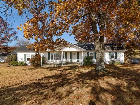 1675 Raysville Rd, Tullahoma, TN 37388