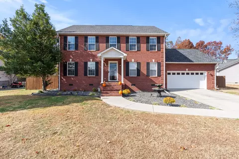 458 Jean Dr, Tullahoma, TN 37388