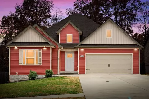 1796 Rains Rd, Clarksville, TN 37042