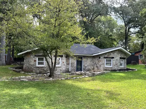 865 Britton Springs Rd, Clarksville, TN 37042
