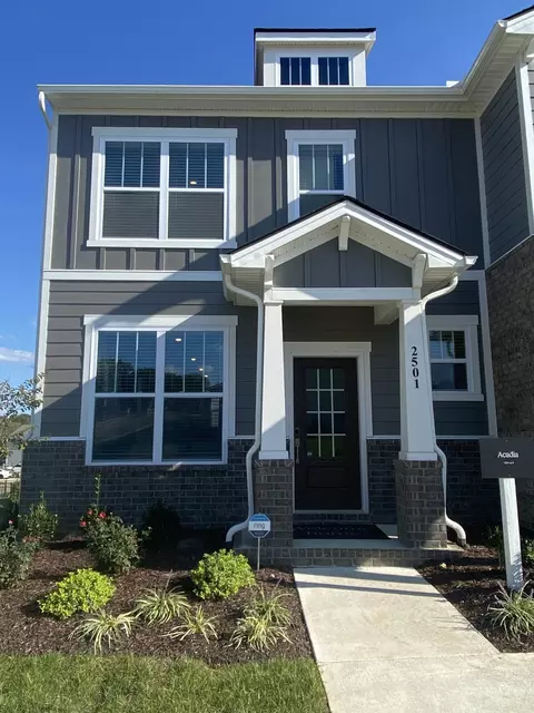 2721 Fordham St, Columbia, TN 38401