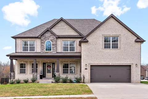 1270 Highgrove Ln, Clarksville, TN 37043