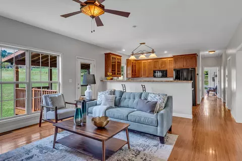 1028 E Piney Rd, Dickson, TN 37055 photo 10