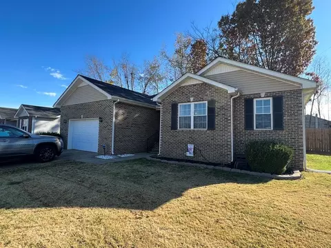 921 Wing Tip Cir, Hopkinsville, KY 42240