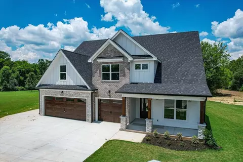 8300 Skybrook Dr, Ooltewah, TN 37363