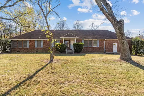 633 Mcmurray Dr, Nashville, TN 37211