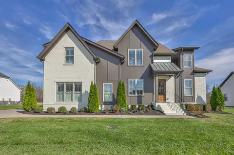 4649 Majestic Meadows Dr, Arrington, TN 37014